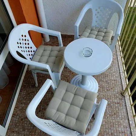 Apartmán Crown F1 *
