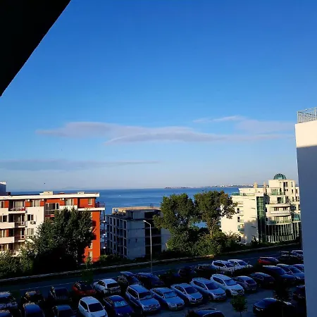 Apartment Crown F1 Elenite
